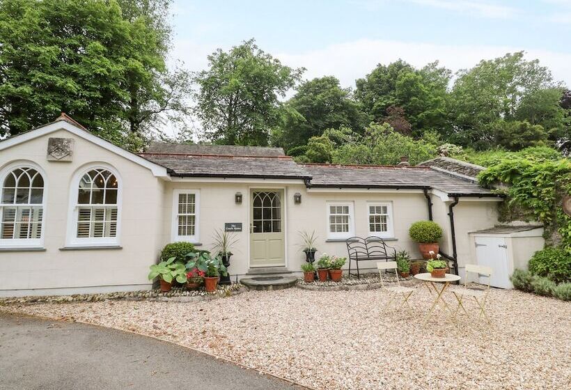 The Coach House At Pendower House