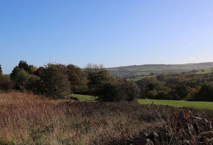 The Cottage, Beeston Hall