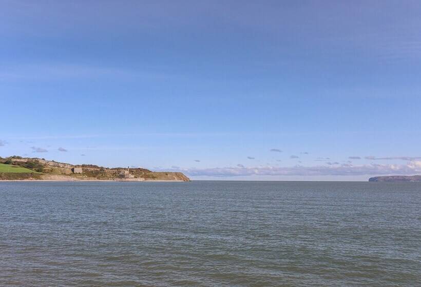 The Old Lifeboat House