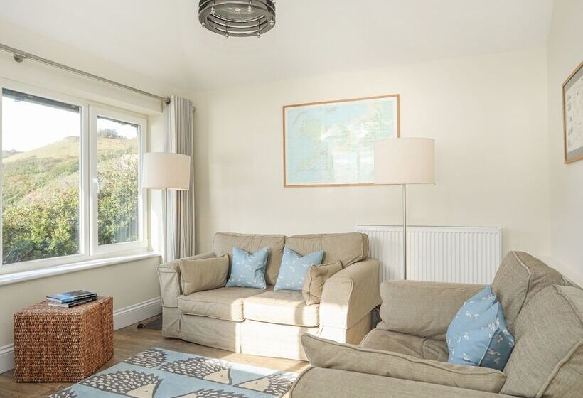 The Old Lifeboat House