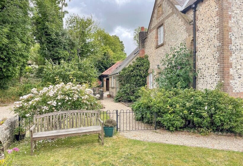 The Old School House