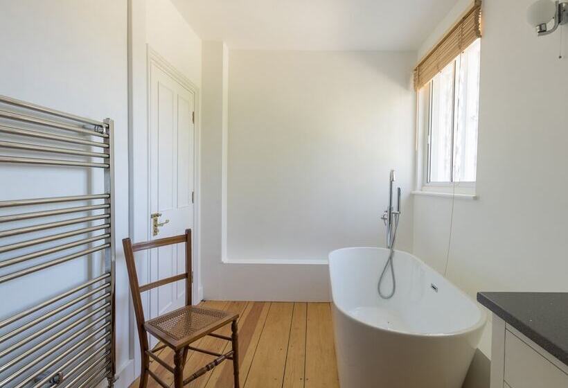 The Old School House