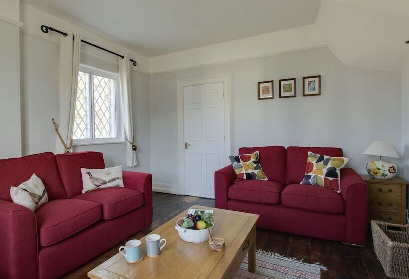 The Old School House