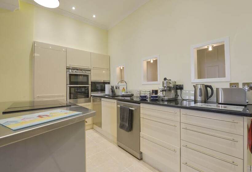 The Old Signal House