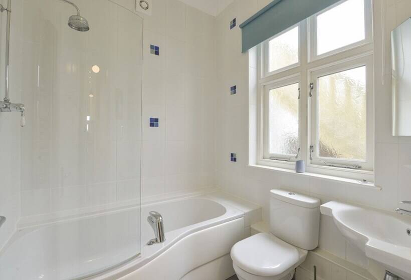 The Old Signal House