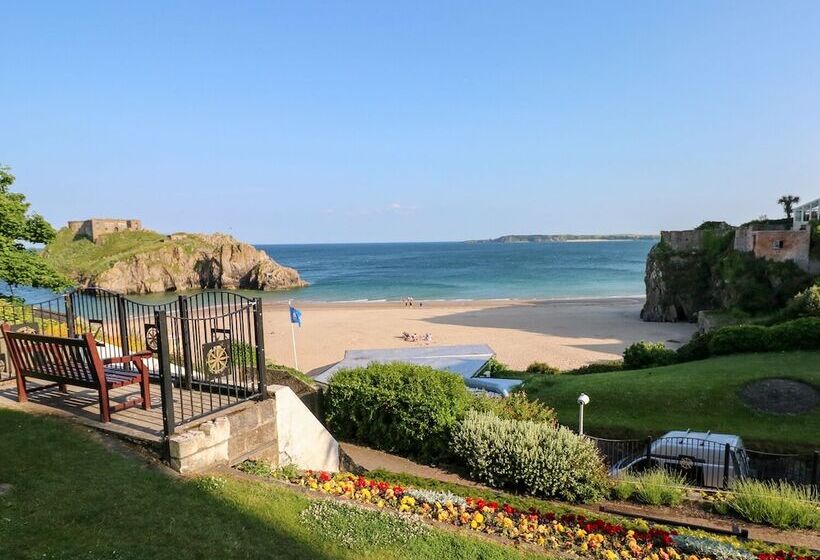 The Shell At The Hideaway