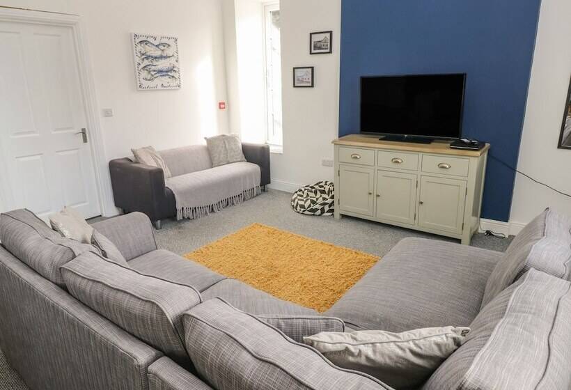 The Shell At The Hideaway