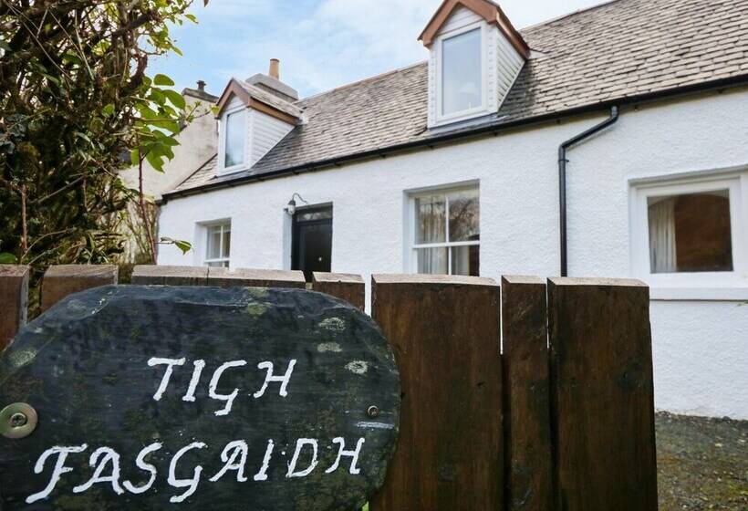 Tigh Fasgaidh