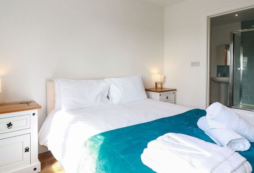 Tressa, Tor Down Quarry