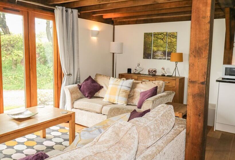 Trevinny Lodge No 37