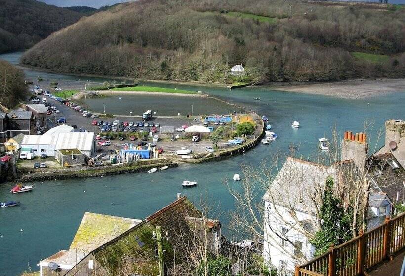 Two Tides Cottage