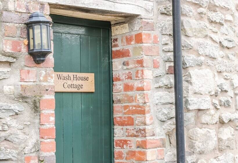 Wash House Cottage