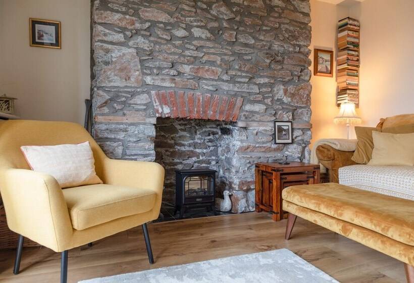 14a Courtenay Street