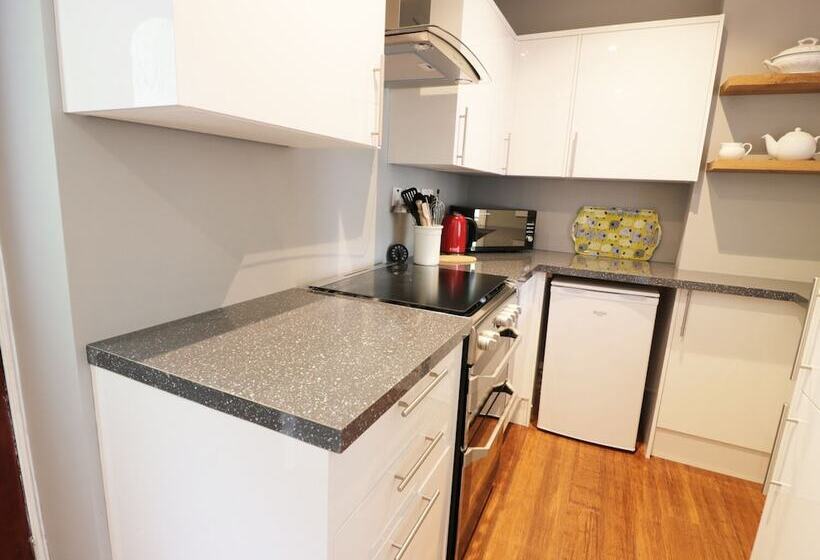 Awe View Railway Cottage