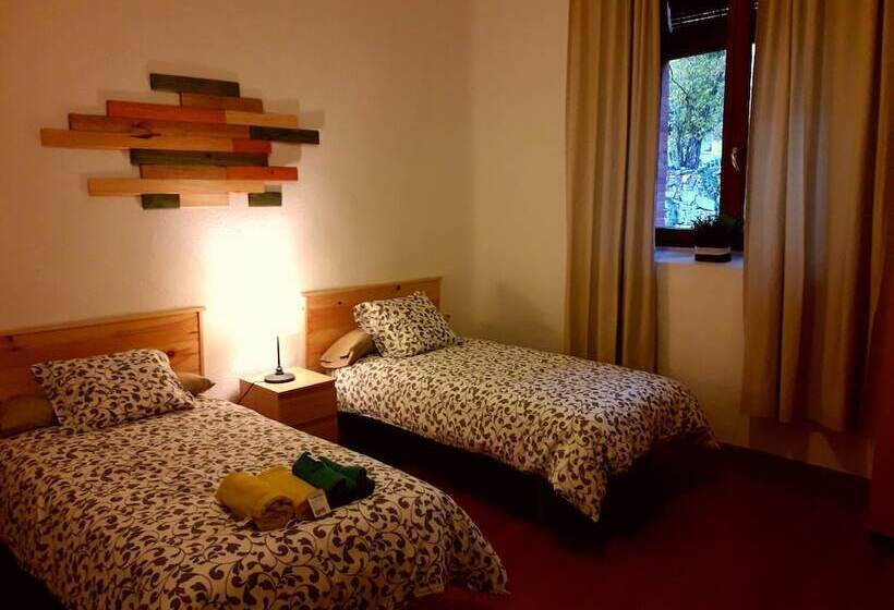 مبيت وإفطار El Abejaruco