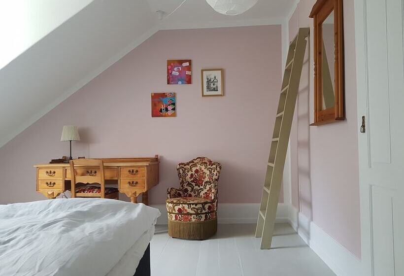 تختخواب و صبحانه Hesede Hovedgård