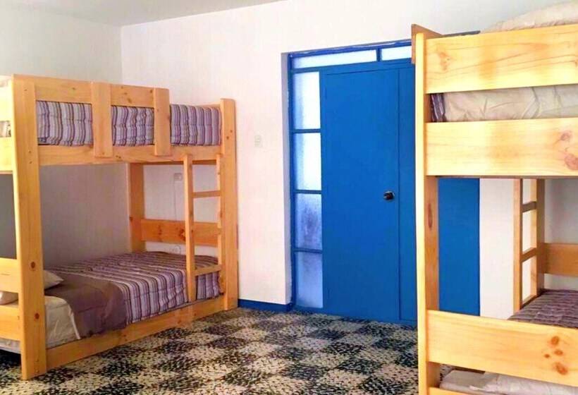 تختخواب و صبحانه La Casa De Mamama