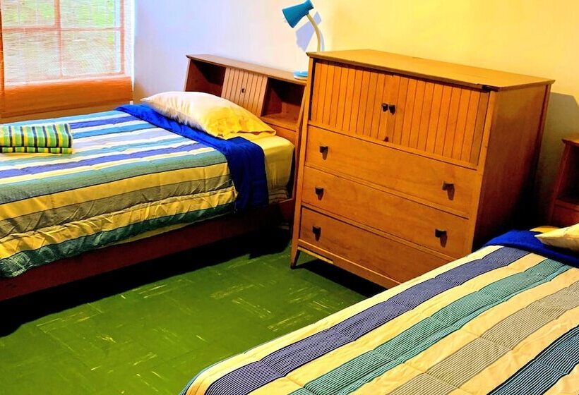 تختخواب و صبحانه La Casa De Mamama