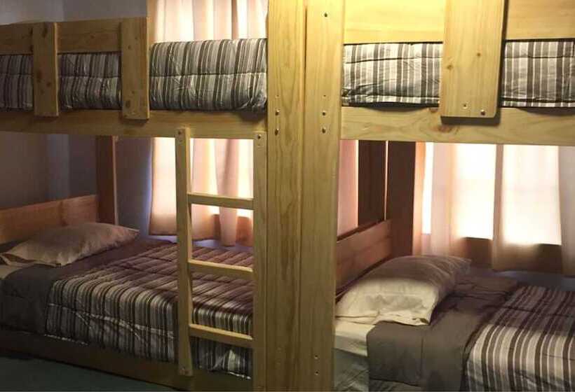 تختخواب و صبحانه La Casa De Mamama