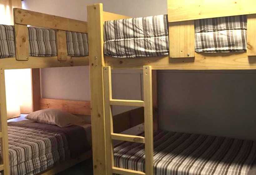 تختخواب و صبحانه La Casa De Mamama