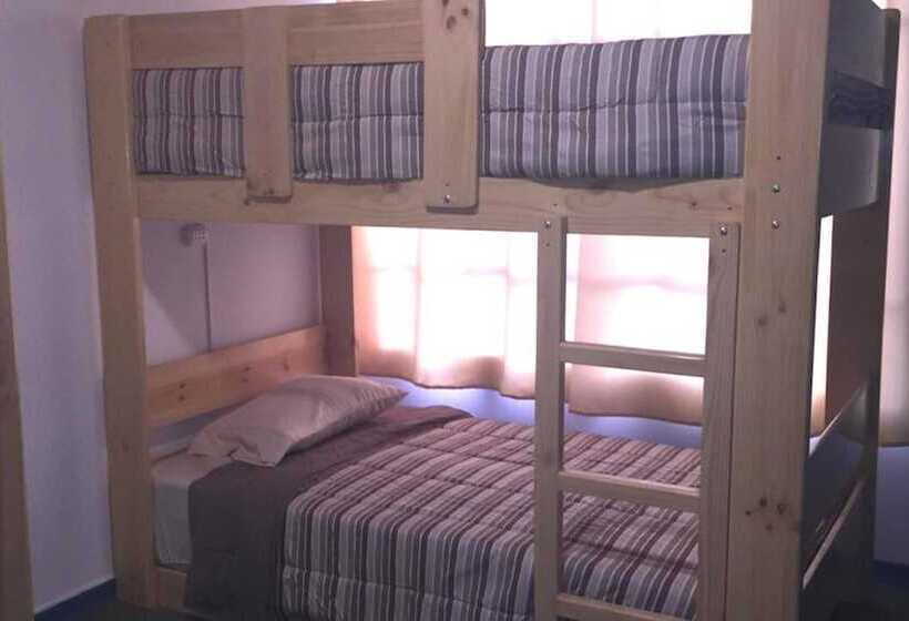 تختخواب و صبحانه La Casa De Mamama