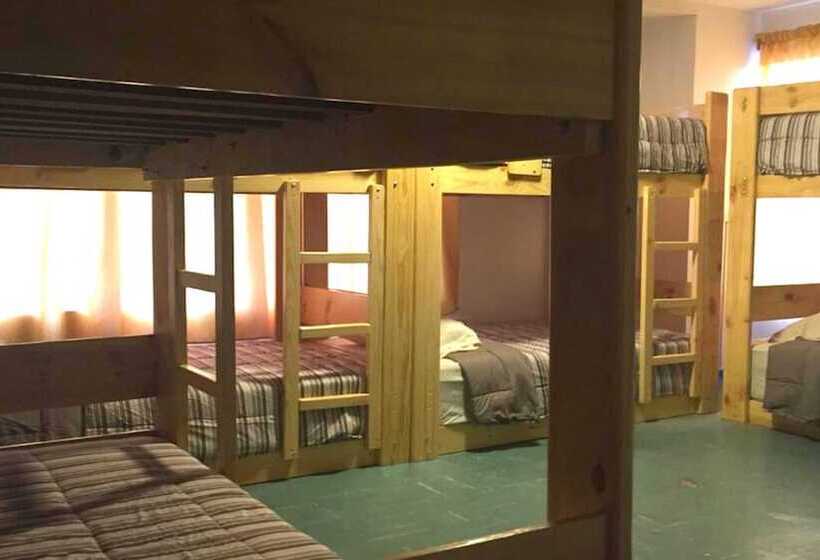 تختخواب و صبحانه La Casa De Mamama