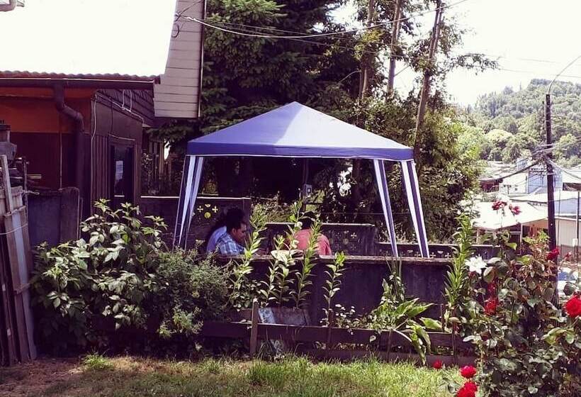 민박 La Llar Hostel