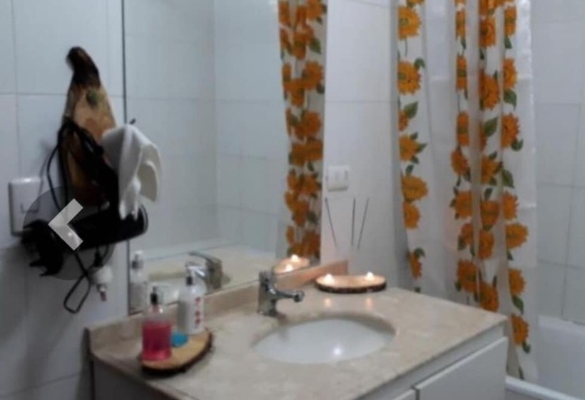 민박 La Llar Hostel