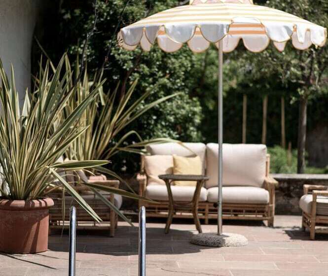 مبيت وإفطار Villa Arnica   Adults Only