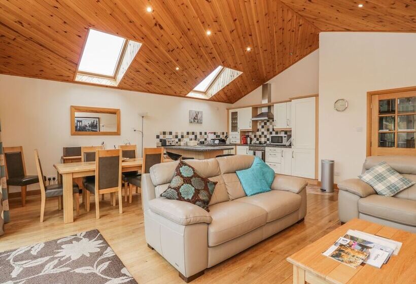 Burnside Lodge