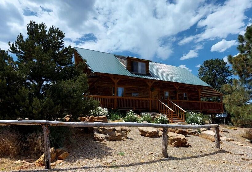 Canyon View Family Lodge