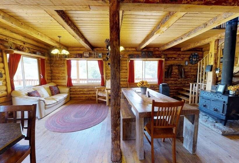 Canyon View Family Lodge