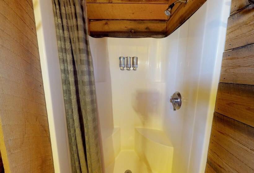 Canyon View Family Lodge