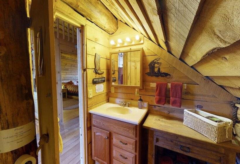 Canyon View Family Lodge