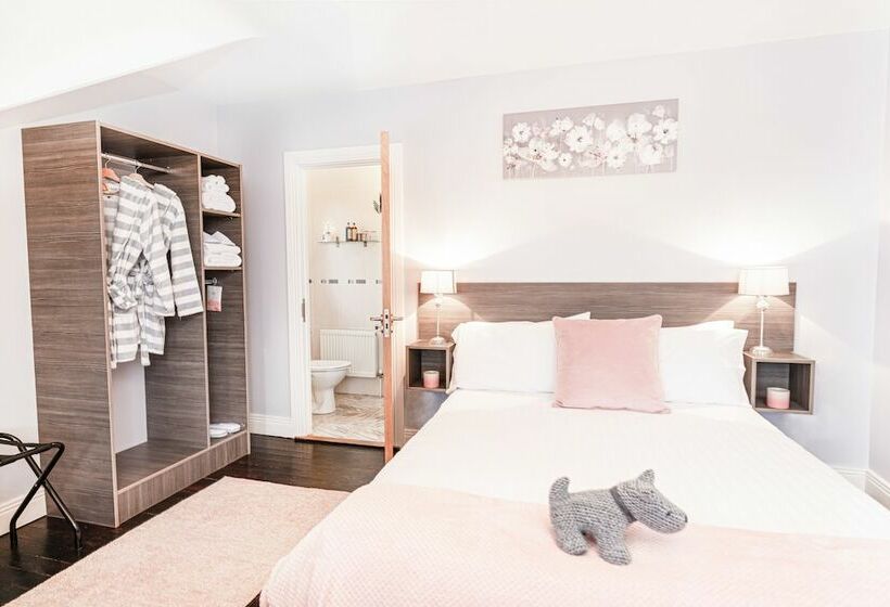 Caravogue House Bed & Breakfast