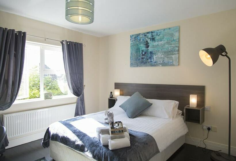 Caravogue House Bed & Breakfast