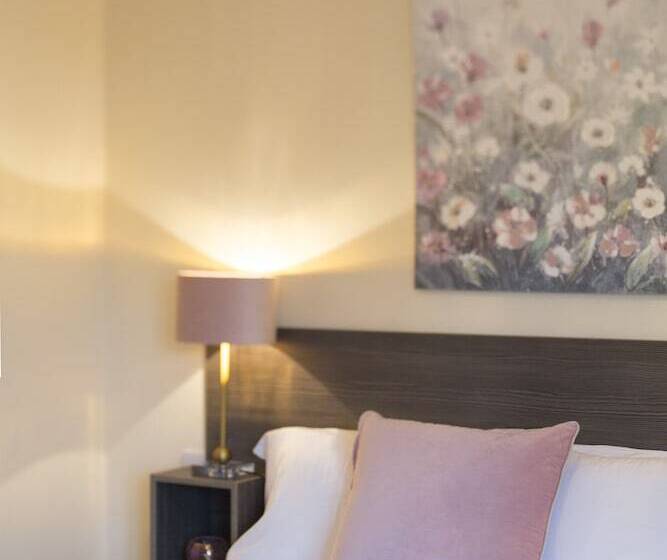 Caravogue House Bed & Breakfast