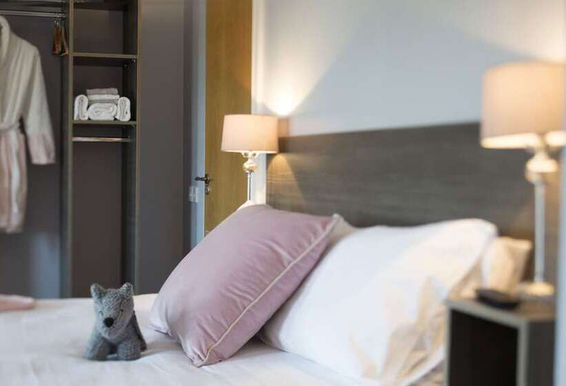 Caravogue House Bed & Breakfast