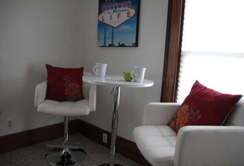 Distinctive Inns Of Kingsville Inn31