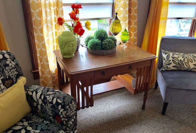 Distinctive Inns Of Kingsville Inn31