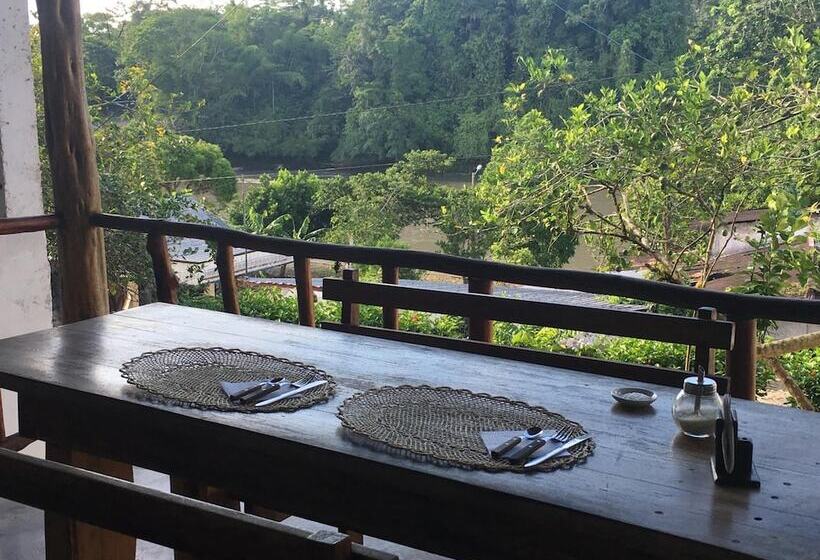 El Albergue Español