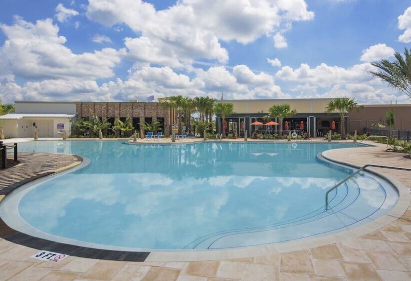 Escape To Festival By Villadirect