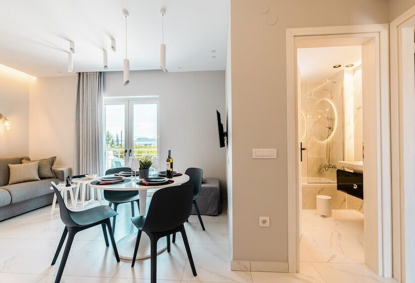 Frunze Luxury Apartments