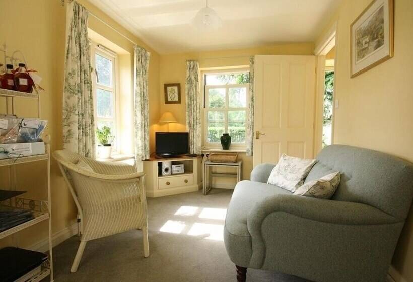 Garden Cottage