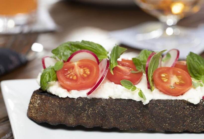 Homestyle Hotel Inn & Restaurant