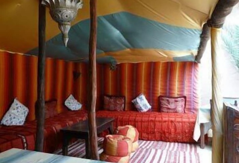 مسافرخانه Auberge Derkaoua