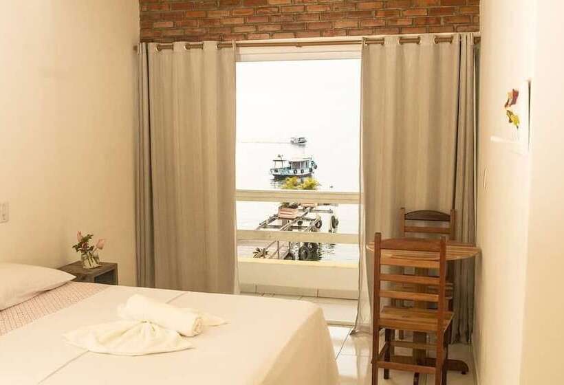 簡易ホテル Pousada Do Preto