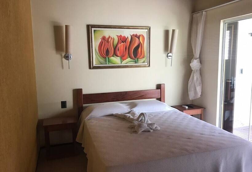 مسافرخانه Pousada Solarium Prainha