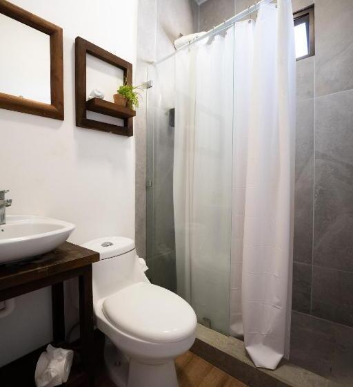 فندق فئة نجمة واحدة Punta Descartes