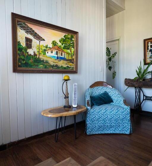 فندق فئة نجمة واحدة Punta Descartes